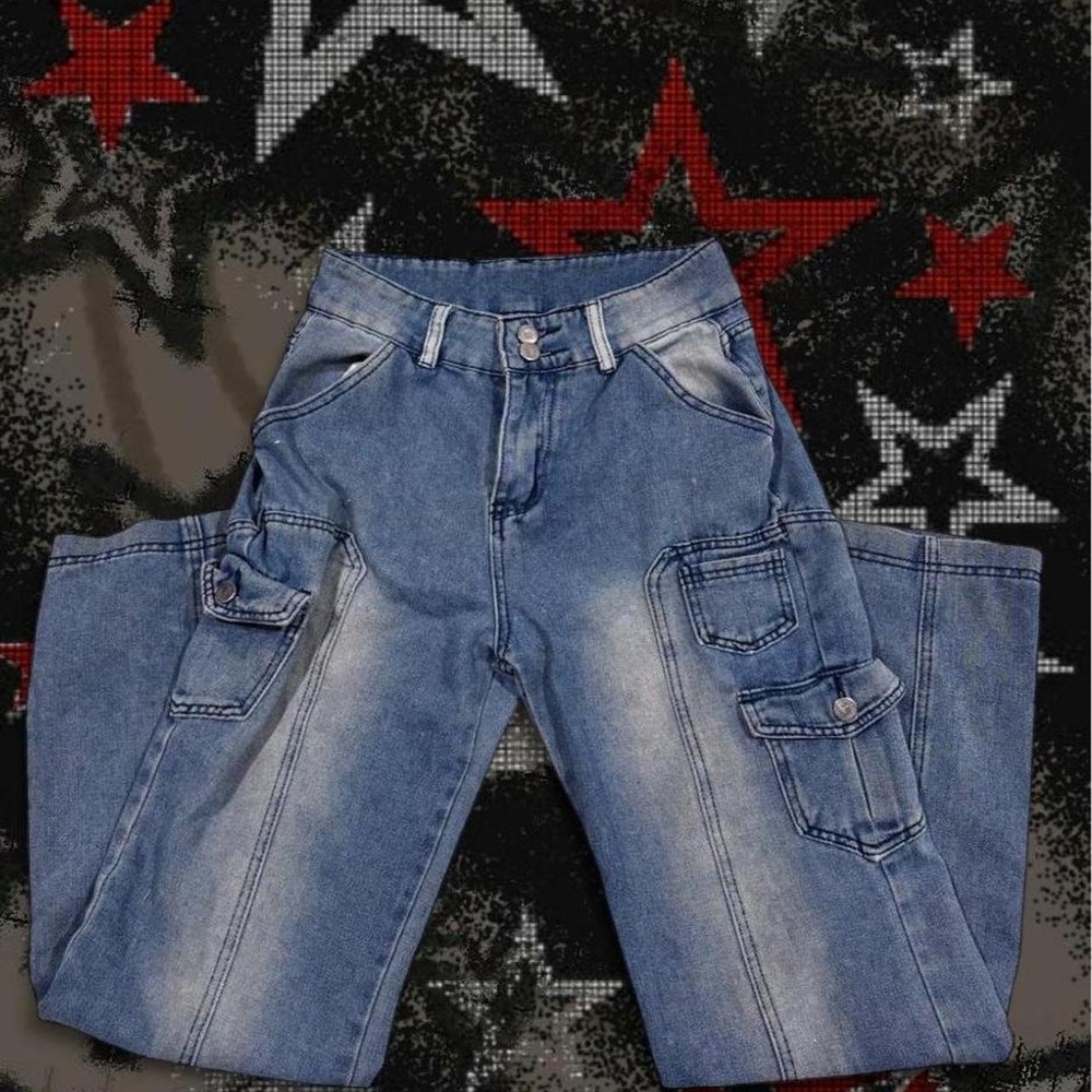 Wide‎ Leg Seam-Detail Cargo Jeans